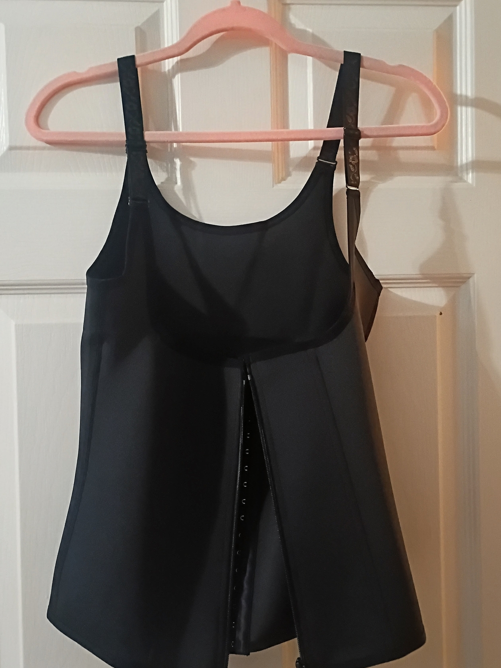 Women's Black Shapewear Tank Top - Sleek Compression Camisole